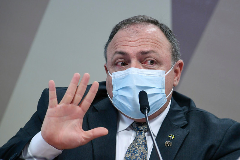 Pazuello culpa governo do Amazonas por crise e diz que Ministério da Saúde foi “muito proativo”