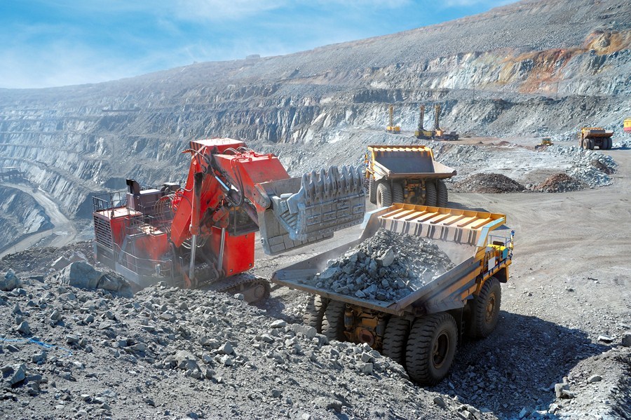 Puxadas pelo minério, exportações para a China crescem 36% até abril