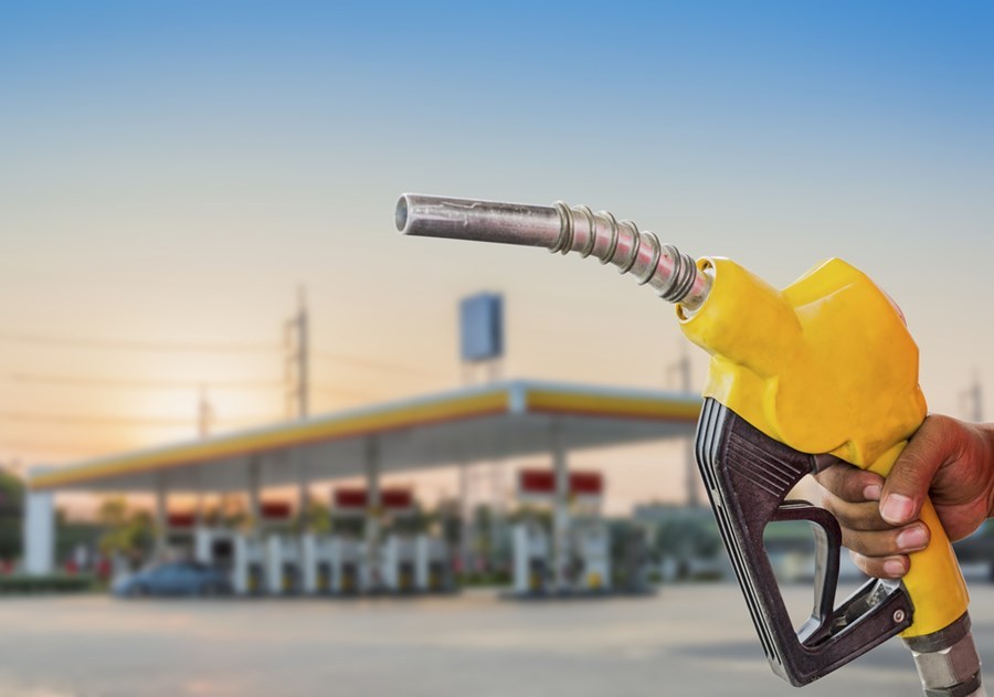 Petrobras anuncia elevação dos preços da gasolina e do diesel, a primeira alta da gestão de Silva e Luna