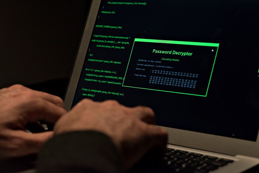 Após ataque hacker, mais de US$ 90 mi em criptomoedas são roubados de plataforma japonesa